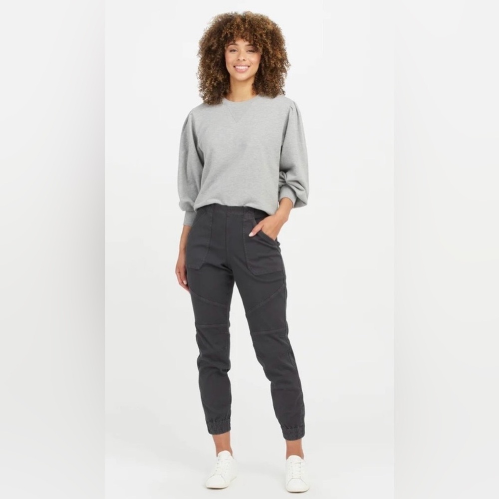 SPANX stretch twill cargo jogger gray size small
